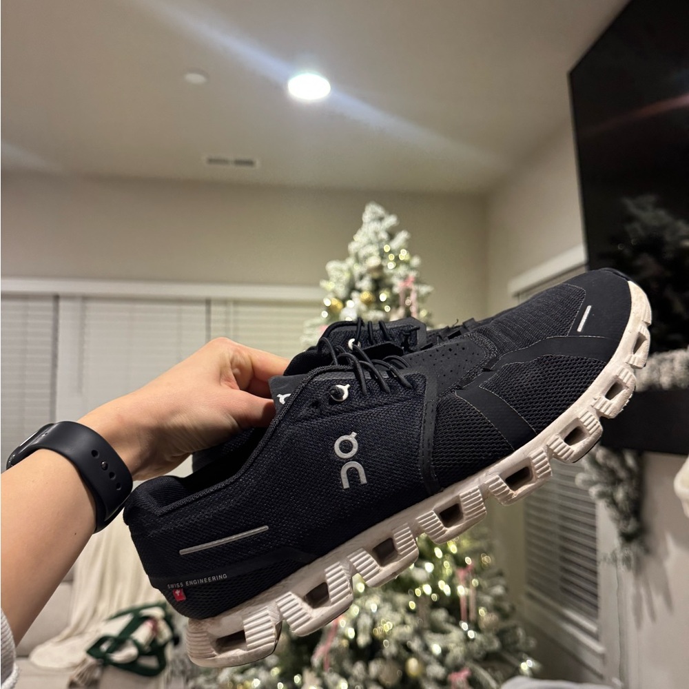 On Running Men's Black and White Athletic Shoes